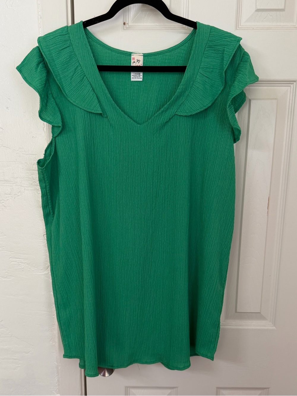 7th Ray Kelly Green Crinkle V-neck Flutter Cap Sleeve Tank - 3X